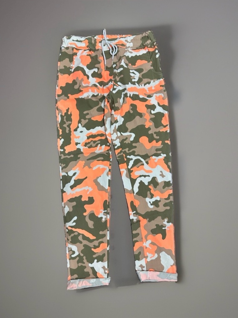 Women’s Italian Magic Stretch Pants Joggers in Neon Camouflage OS